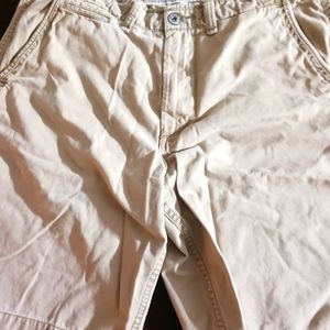 Beige American Eagle cargo shorts size 38